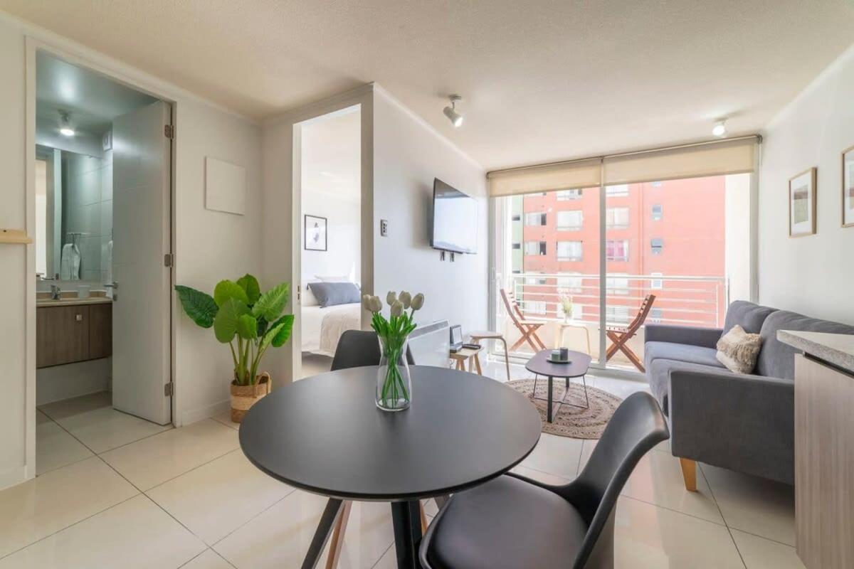 Experimenta El Alma Vibrante De Nuestra Capital Apartamento Santiago